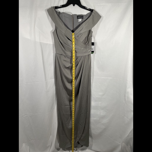 NWT La Femme [SZ 6 ] Surplice Off the Shoulder Column Gown in Pewter‎ - Picture 5 of 12